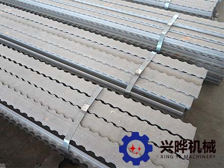 矿用支护非铰接式顶梁 DFB1400-4400/300 热处理调质