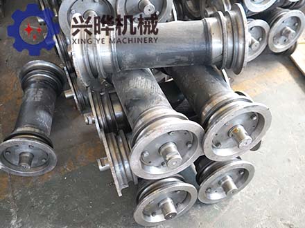 兴晔矿用机尾滚筒 SGB刮板输送机配件 承载能力大转动平稳